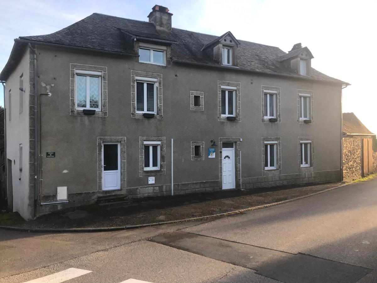 Chambres D'Hotes L'Ame De Travassac Donzenac Kültér fotó